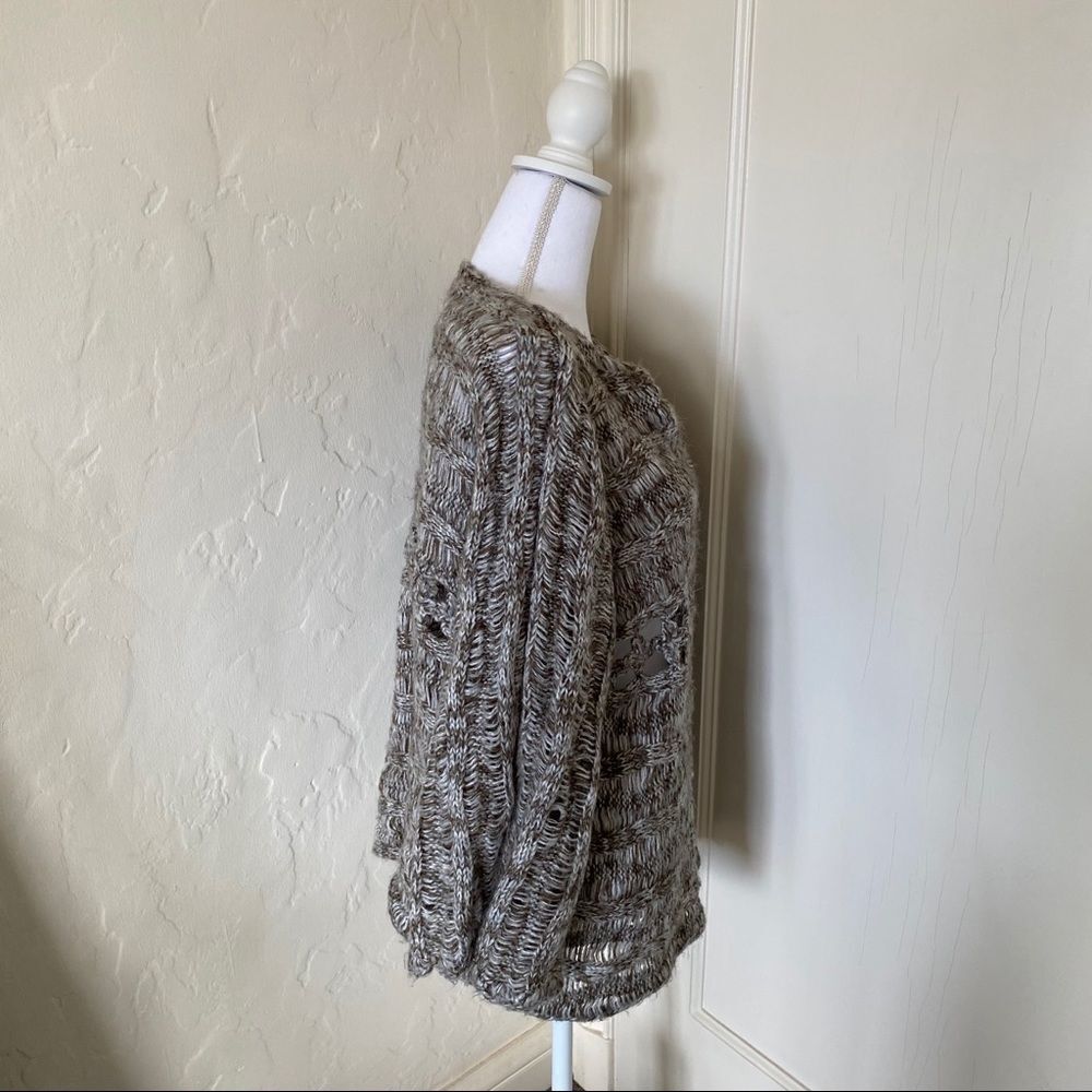 Oversized Sweater  - Picture 2 of 10